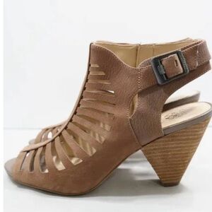 Vince Camuto Eliana Brown Leather 3" Sandals - 7.5 m NEW